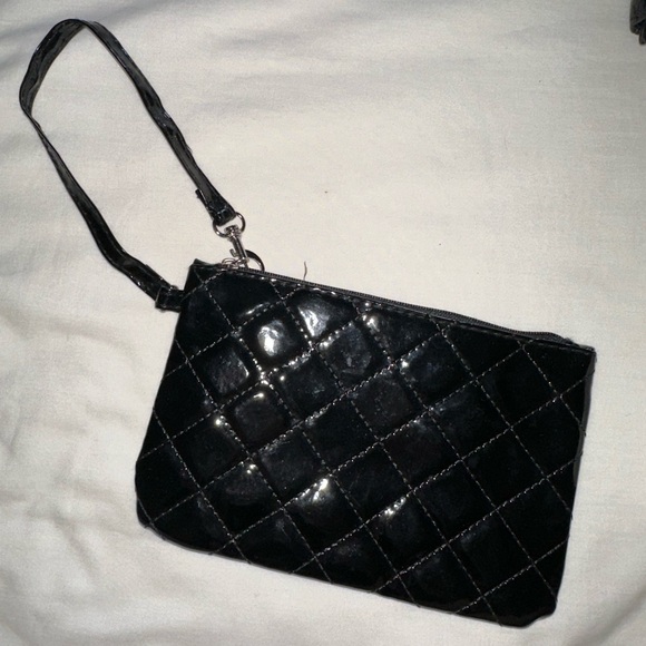 unknown brand black pouch wristlet - Picture 1 of 3